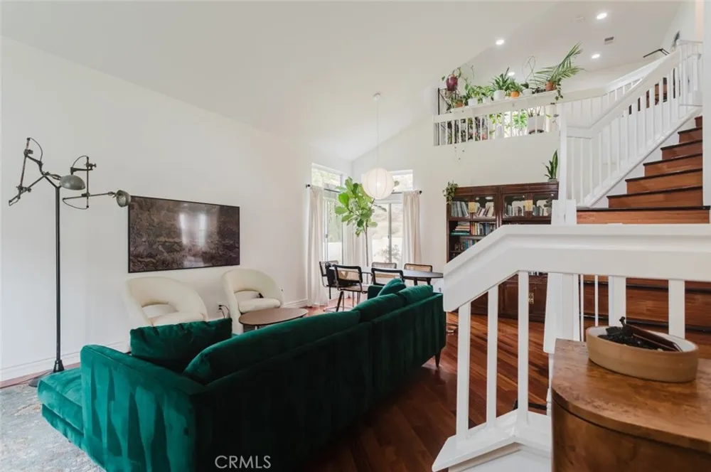 30459 Jasmine Valley Drive Canyon Country, CA 91387