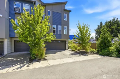 15113 40th Avenue W #C8