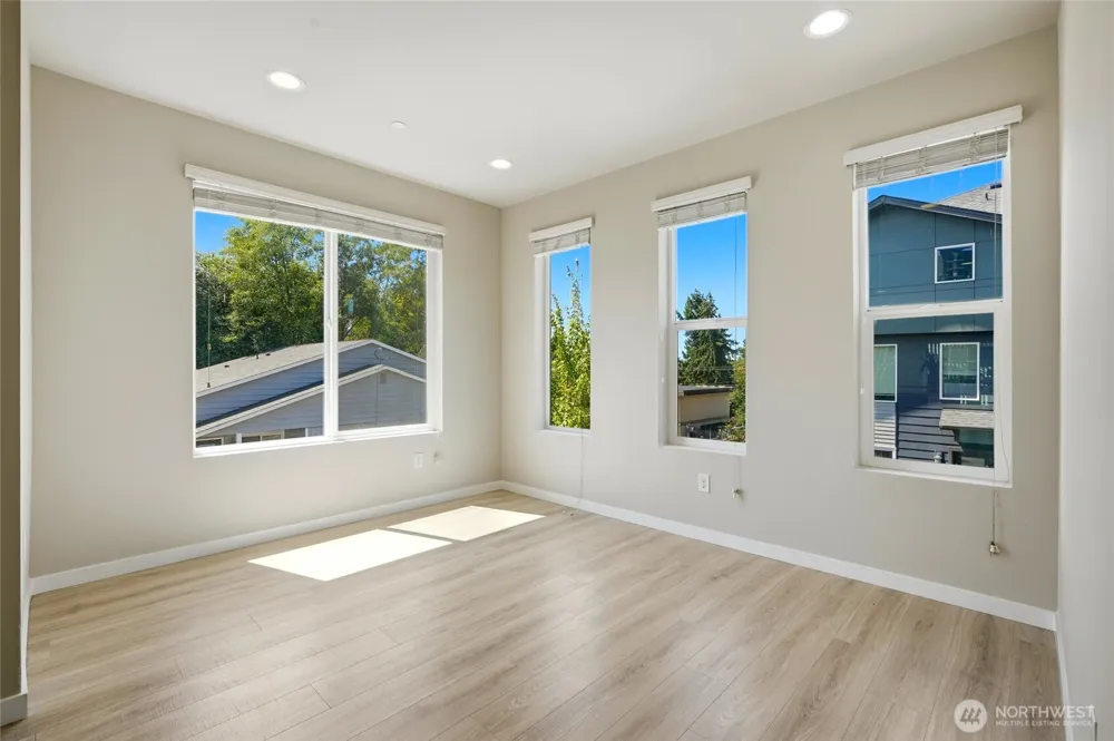 15113 40th Avenue W #C8 Lynnwood, WA 98087