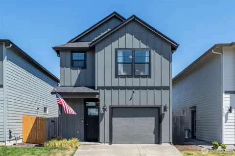1128 Auburn Place