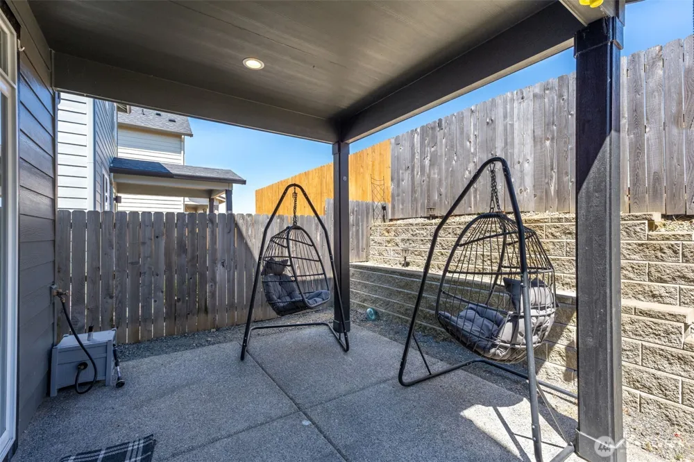 1128 Auburn Place Ridgefield, WA 98642