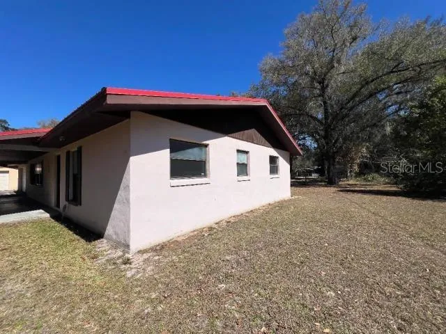 5875 NE 167TH AVENUE Silver Springs, FL 34488