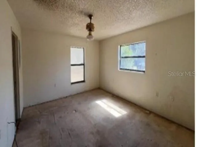 5875 NE 167TH AVENUE Silver Springs, FL 34488