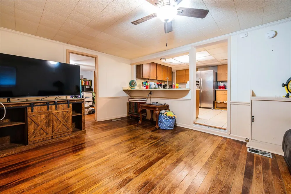 5140 LAKELAND HIGHLANDS ROAD Lakeland, FL 33813