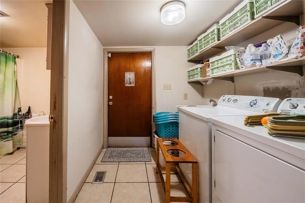 5140 LAKELAND HIGHLANDS ROAD Lakeland, FL 33813