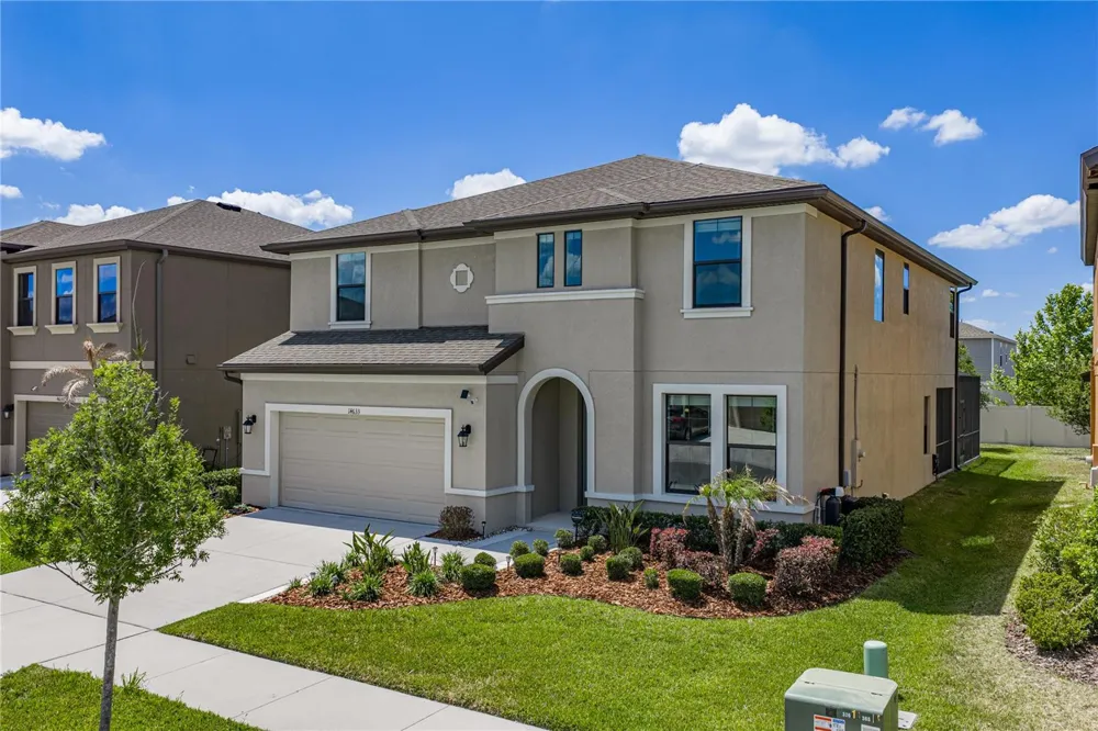 14633 RED CASTLE AVENUE Lithia, FL 33547