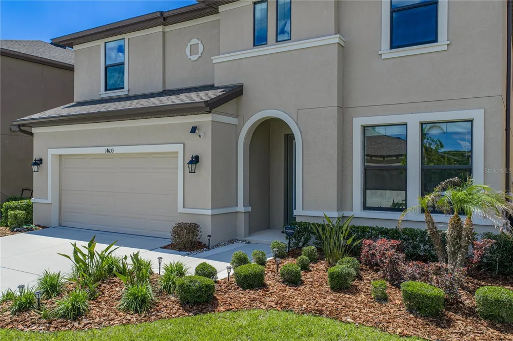 14633 RED CASTLE AVENUE Lithia, FL 33547