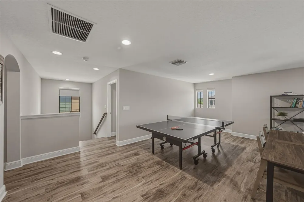 14633 RED CASTLE AVENUE Lithia, FL 33547