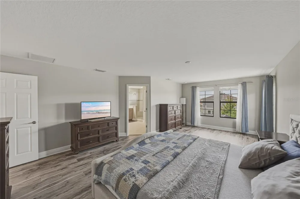 14633 RED CASTLE AVENUE Lithia, FL 33547