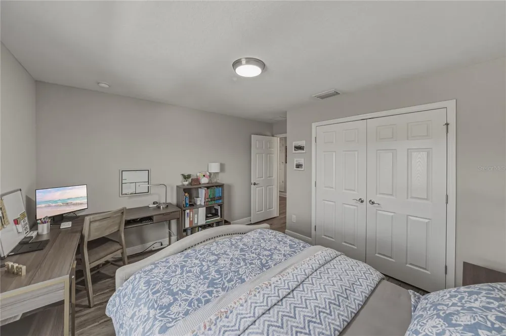 14633 RED CASTLE AVENUE Lithia, FL 33547