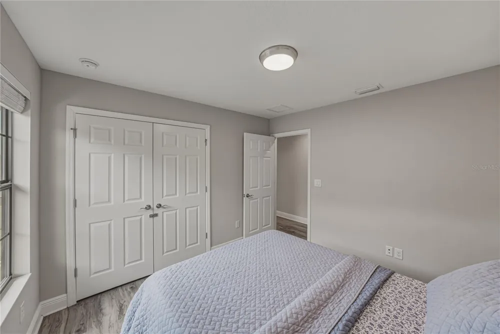 14633 RED CASTLE AVENUE Lithia, FL 33547