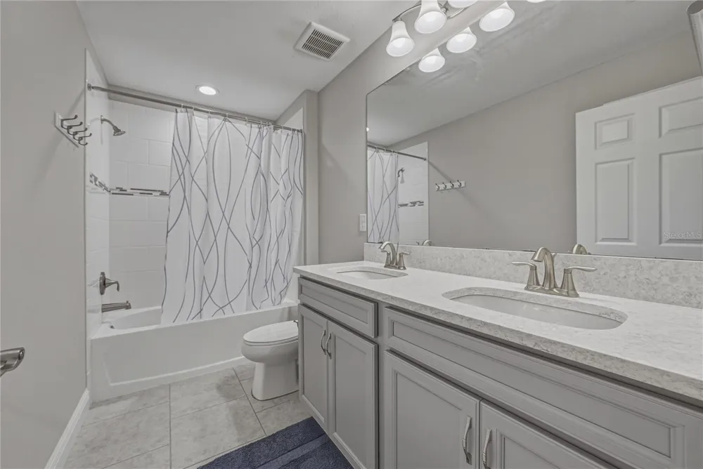 14633 RED CASTLE AVENUE Lithia, FL 33547