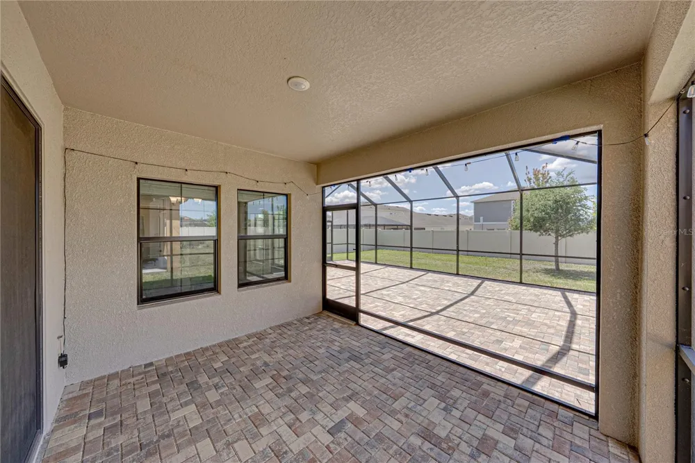 14633 RED CASTLE AVENUE Lithia, FL 33547