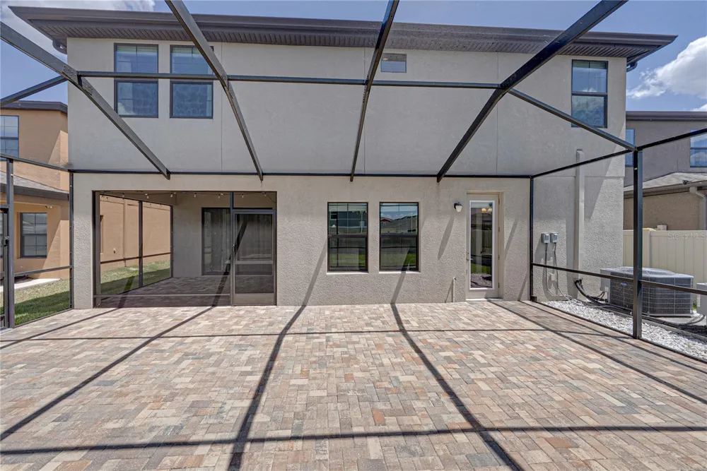 14633 RED CASTLE AVENUE Lithia, FL 33547