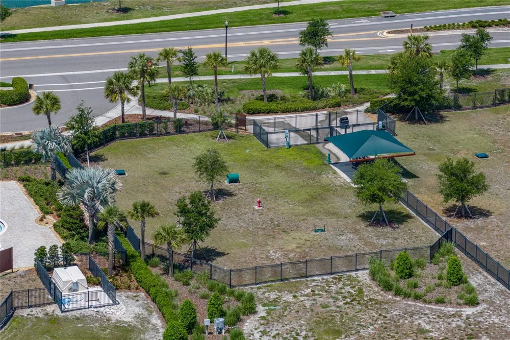 14633 RED CASTLE AVENUE Lithia, FL 33547