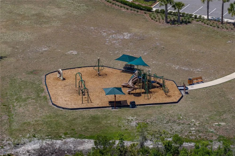 14633 RED CASTLE AVENUE Lithia, FL 33547