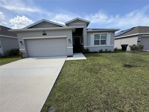 1104 SAND TRAP COURT