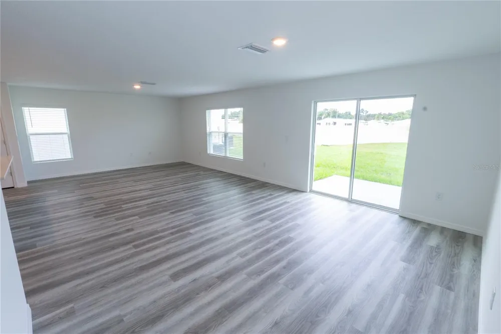 4409 SAND DOLLAR WAY Zephyrhills, FL 33541