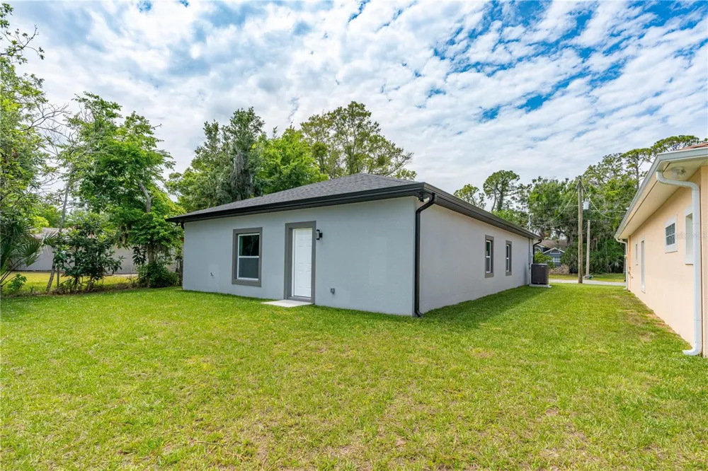 721 INDIANA STREET Daytona Beach, FL 32114