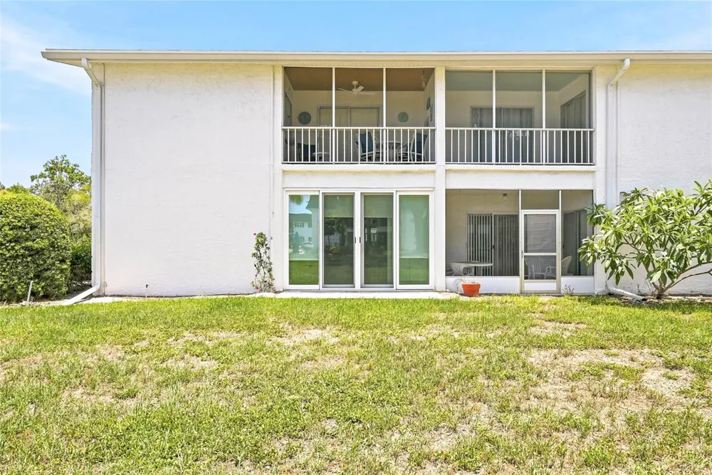 202 46TH AVENUE TERRACE W #UNIT #209 Bradenton, FL 34207