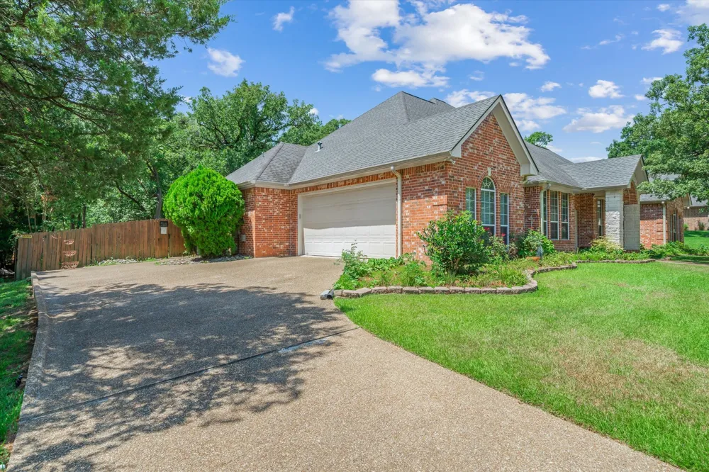 690 County Road 2310 Mineola, TX 75773