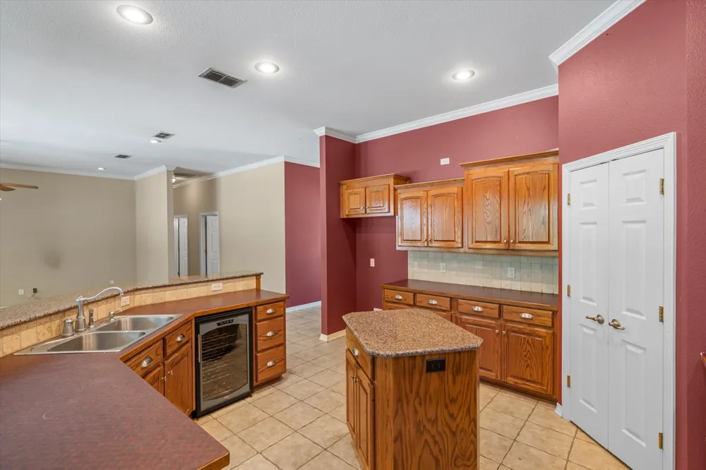 690 County Road 2310 Mineola, TX 75773