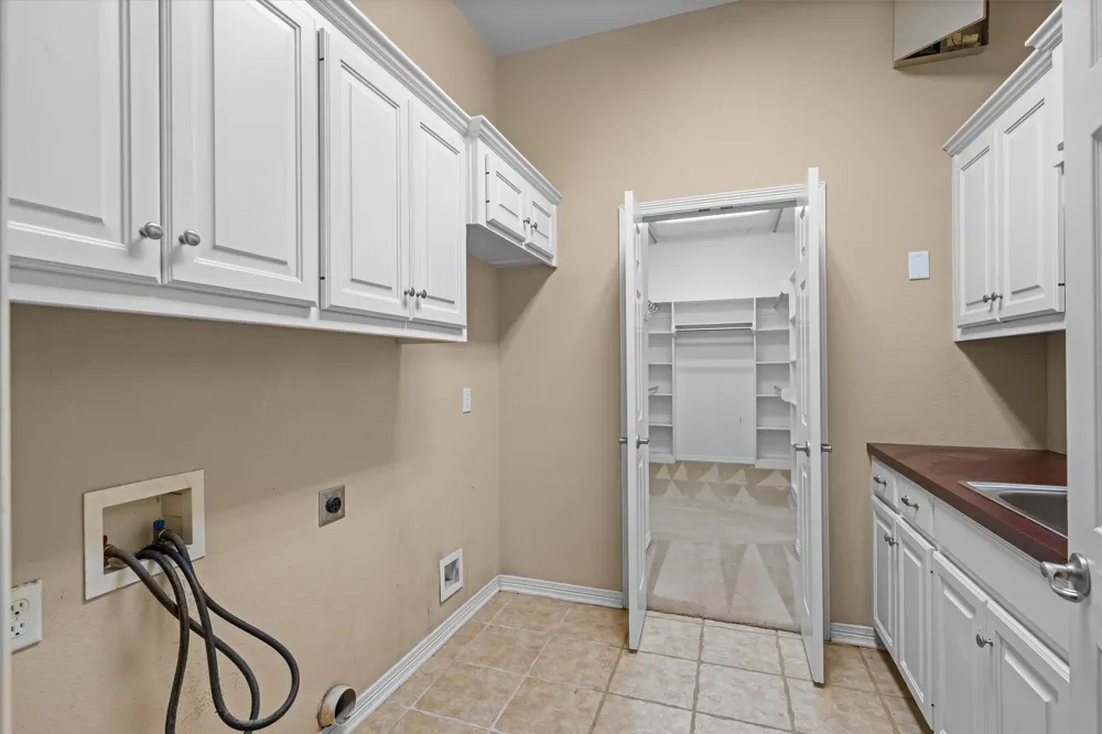 690 County Road 2310 Mineola, TX 75773
