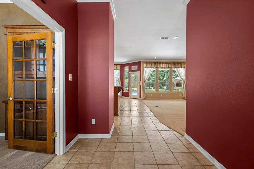690 County Road 2310 Mineola, TX 75773