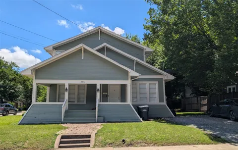 203 Heard St Street #A/B