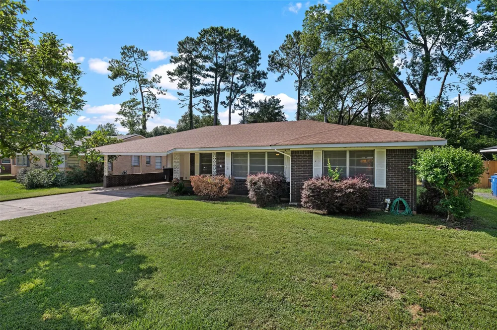 108 Swedes Avenue Shreveport, LA 71105