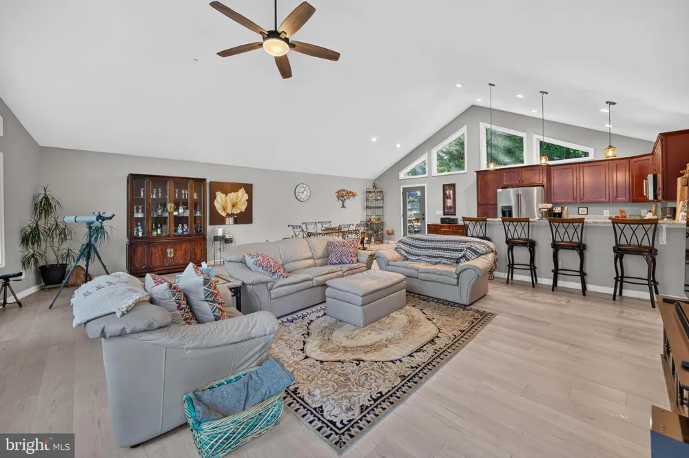 515 RED BUD LANE Front Royal, VA 22630