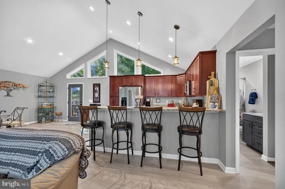 515 RED BUD LANE Front Royal, VA 22630