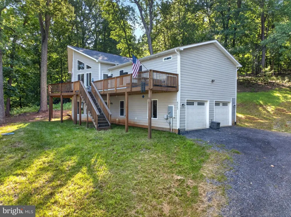 515 RED BUD LANE Front Royal, VA 22630
