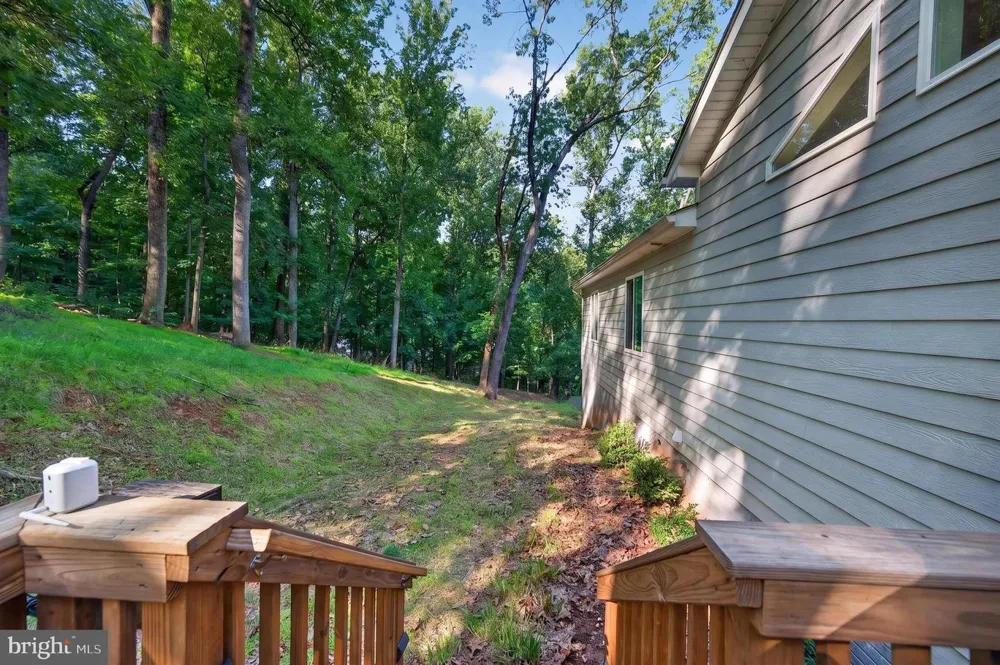 515 RED BUD LANE Front Royal, VA 22630