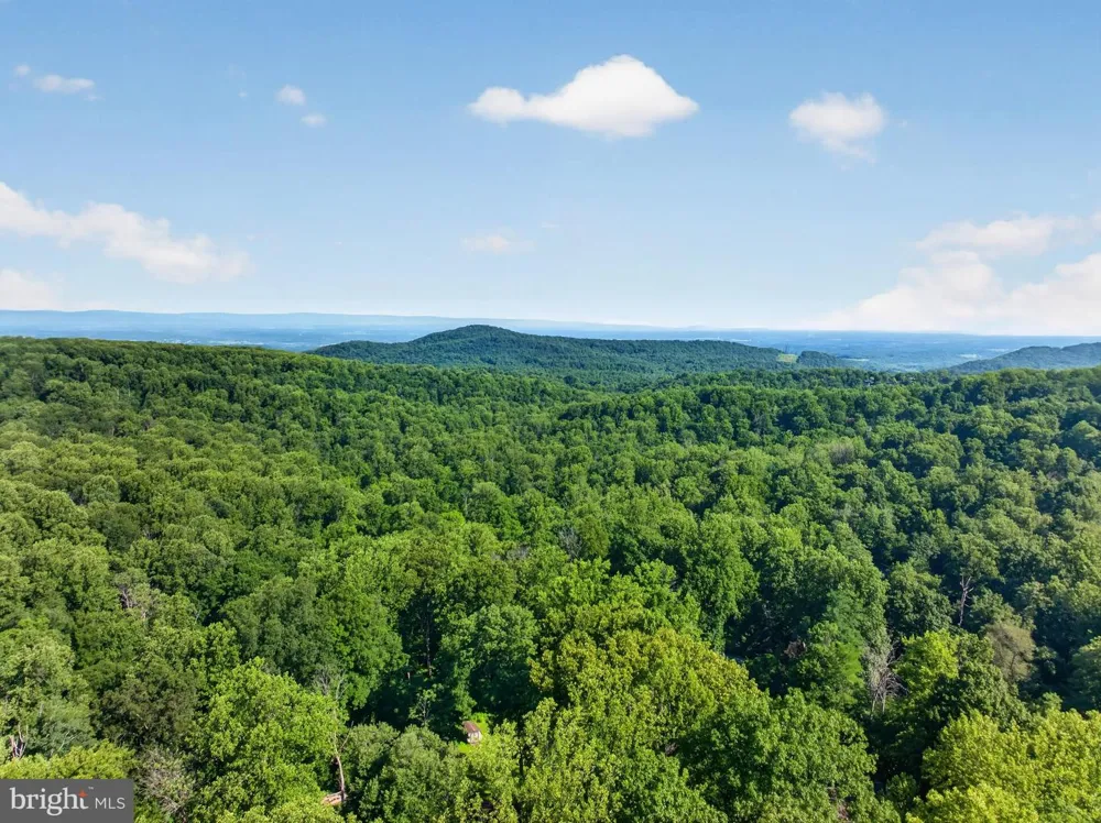 515 RED BUD LANE Front Royal, VA 22630