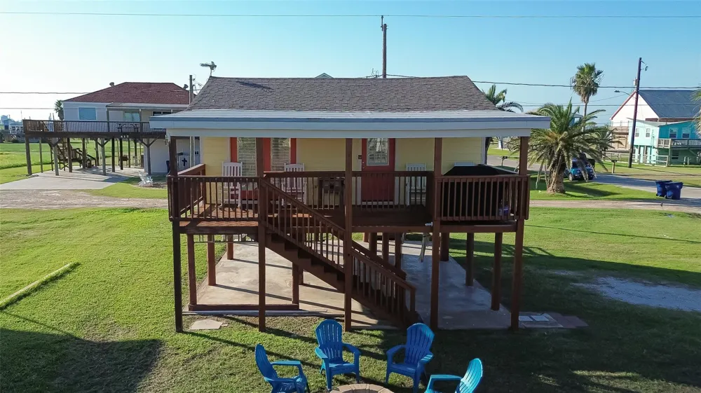 411 Olive Street Surfside Beach, TX 77541