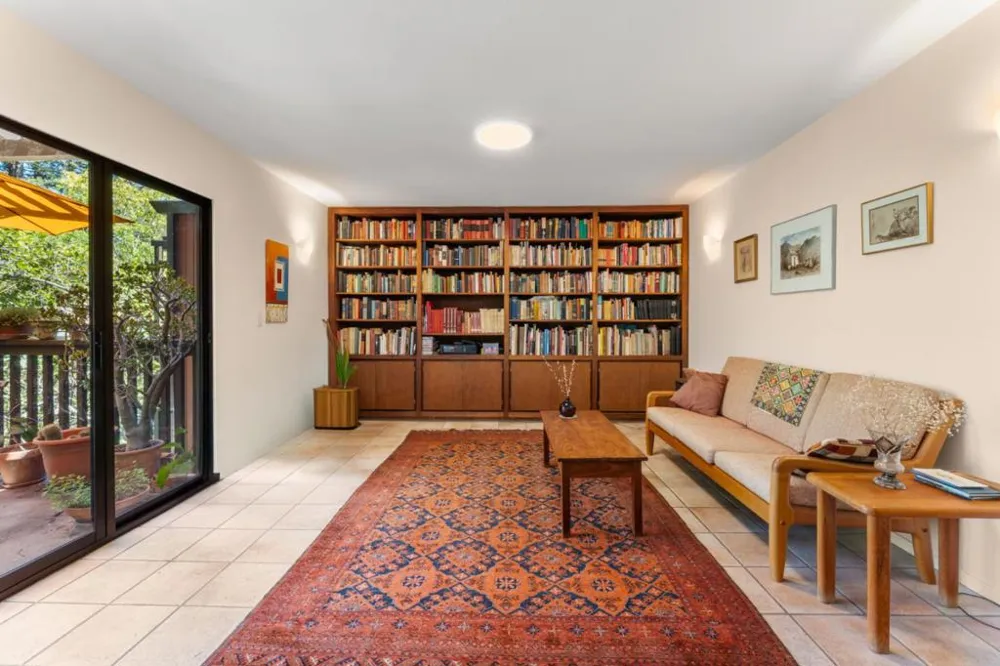 62 Pearce Mitchell Place #62 Stanford, CA 94305