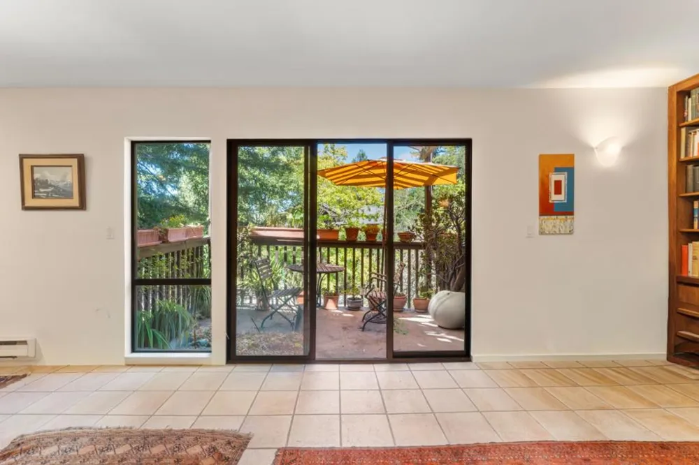 62 Pearce Mitchell Place #62 Stanford, CA 94305