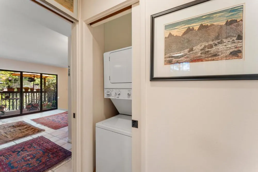 62 Pearce Mitchell Place #62 Stanford, CA 94305