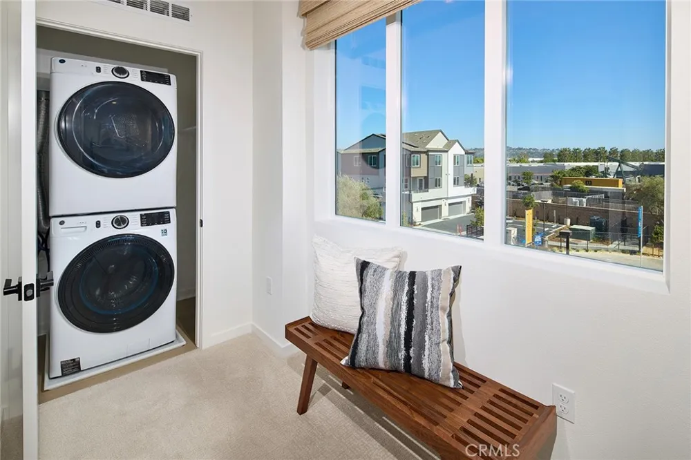 1425 E Via Acero Placentia, CA 92870