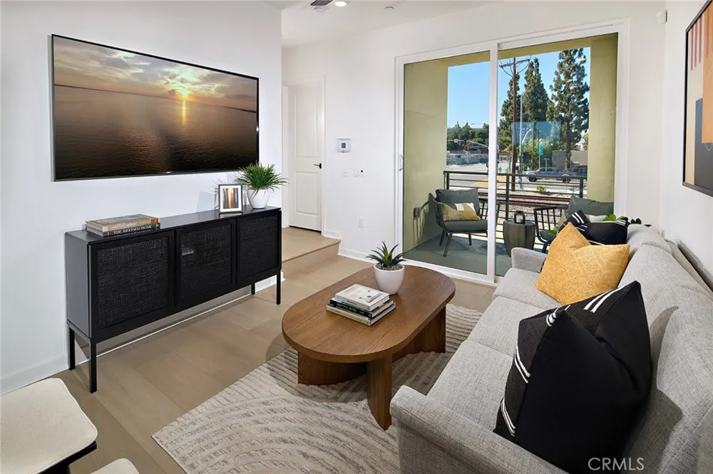 1425 E Via Acero Placentia, CA 92870