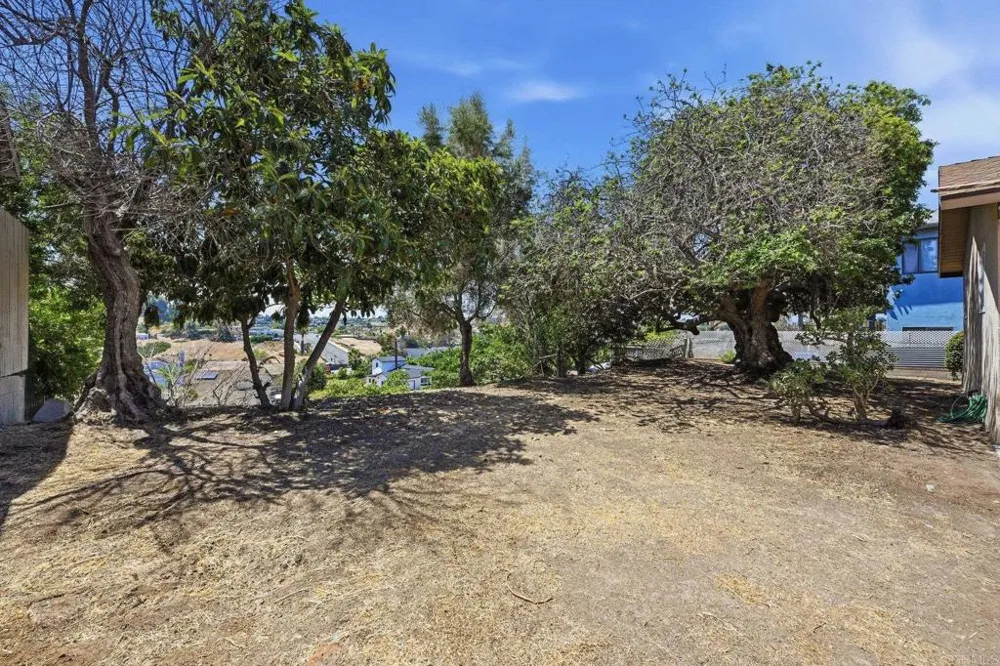 755 Peggy Drive San Diego, CA 92114