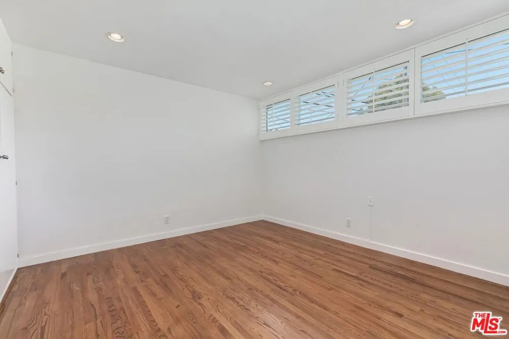 609 Doheny Drive #C Beverly Hills, CA 90210