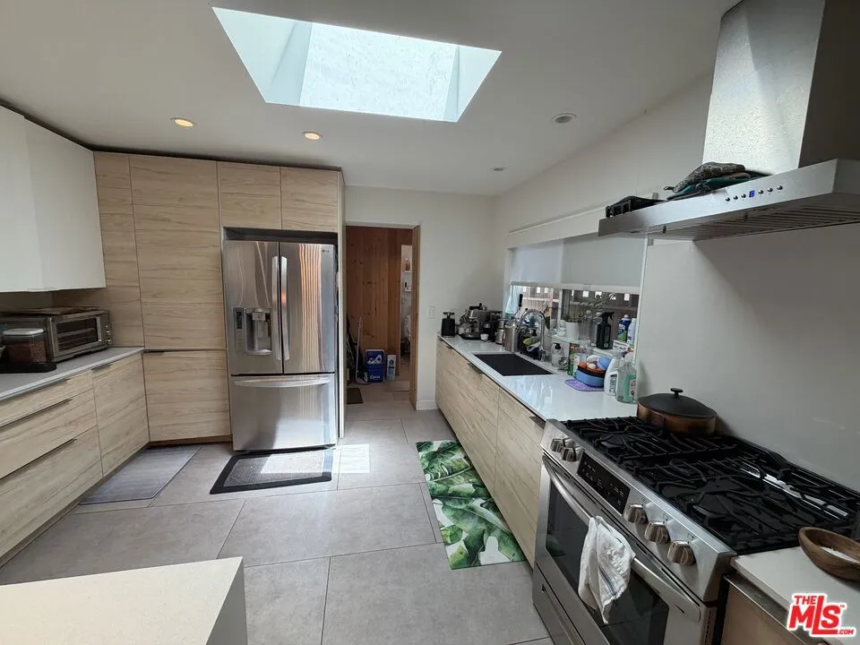 424 Pacific Street Santa Monica, CA 90405