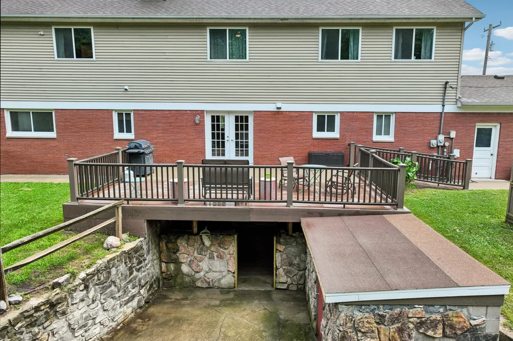 1092 Rose Road Petersburg, MI 49270