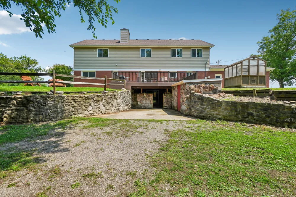 1092 Rose Road Petersburg, MI 49270