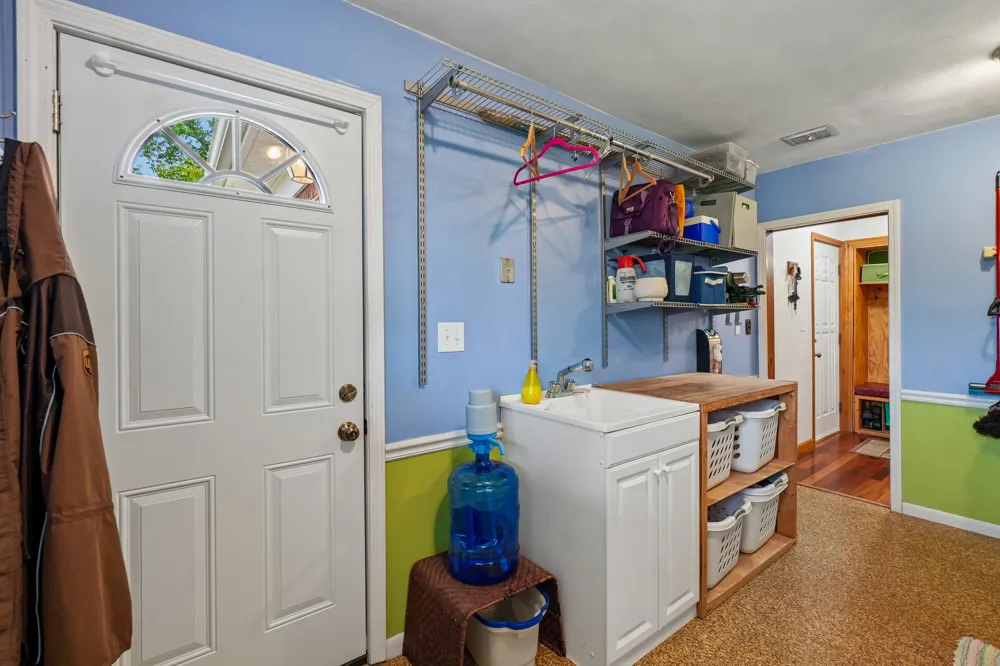 1092 Rose Road Petersburg, MI 49270