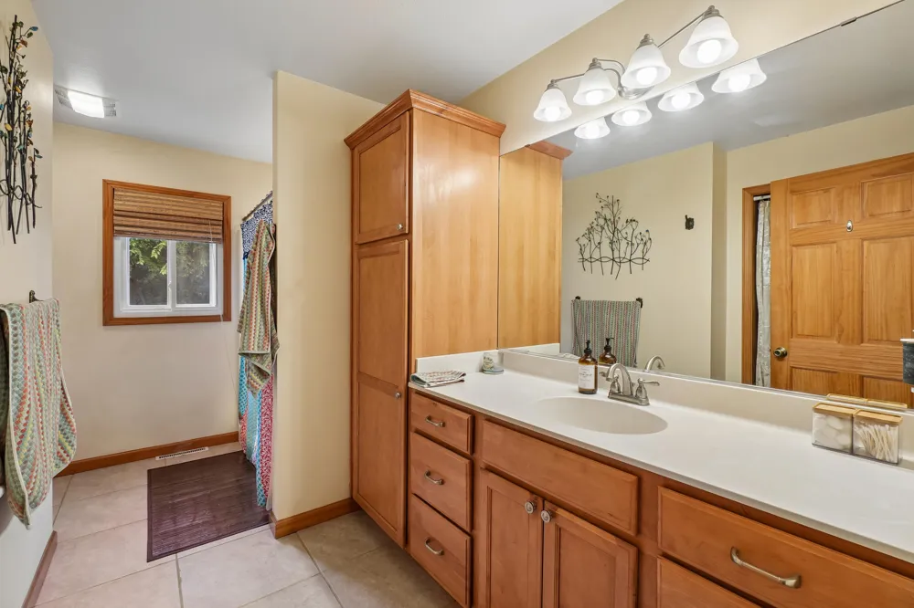 1092 Rose Road Petersburg, MI 49270