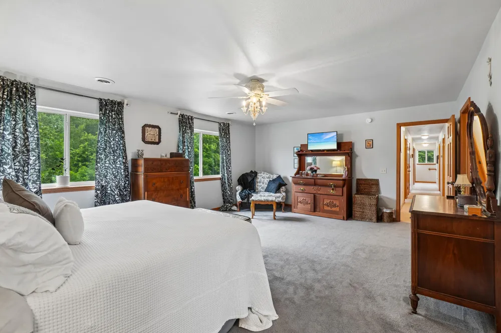 1092 Rose Road Petersburg, MI 49270