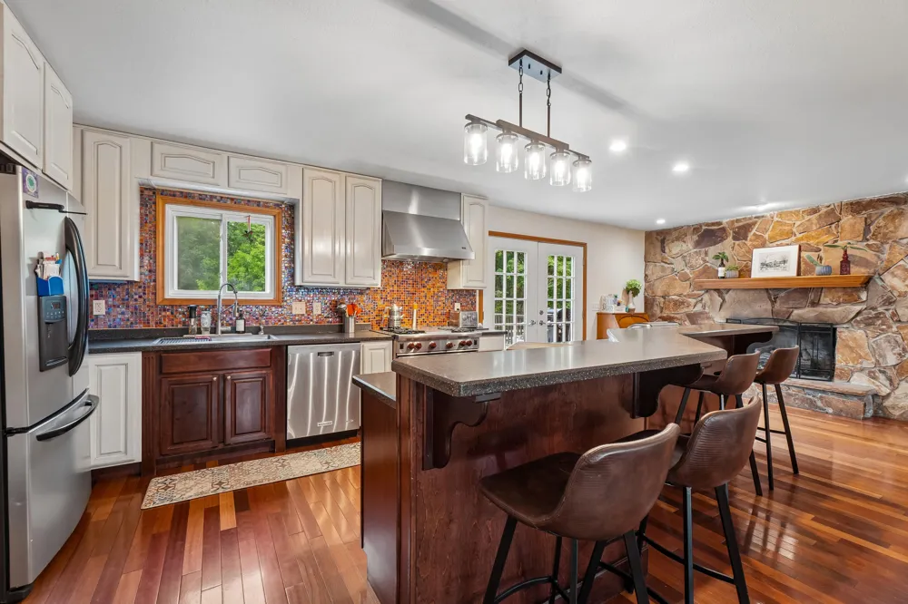 1092 Rose Road Petersburg, MI 49270